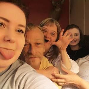 Meet your Posher, Julia